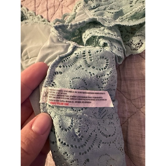 Intimately Free People Teal Lace Crop Top Small Lined Romantic Coquette Feminine - Picture 7 of 9